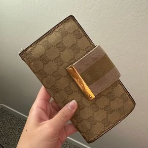 Authentic Gucci Long Wallet